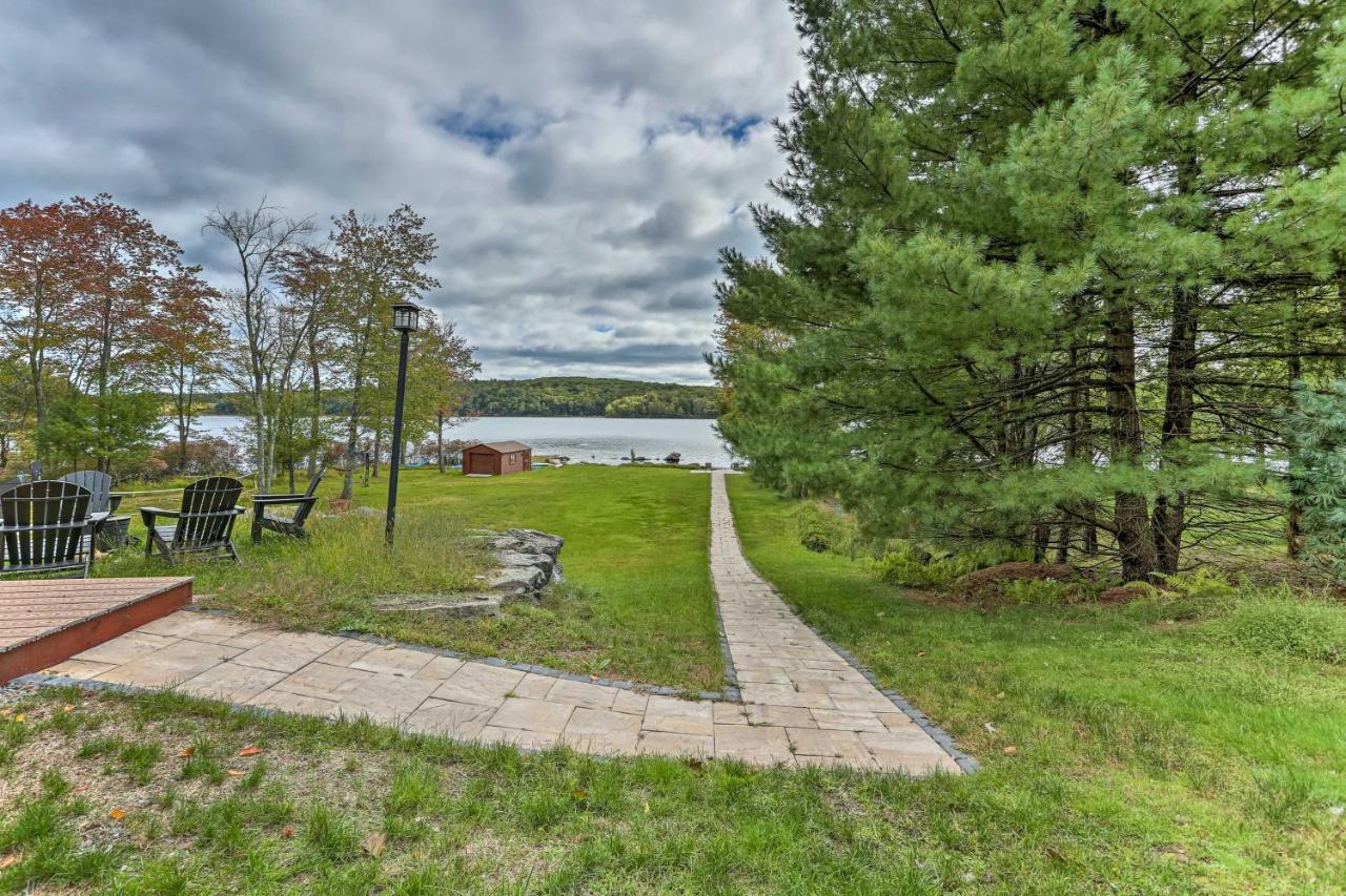 Lakefront Catskills Getaway With Private Deck! Βίλα Forestburgh Εξωτερικό φωτογραφία